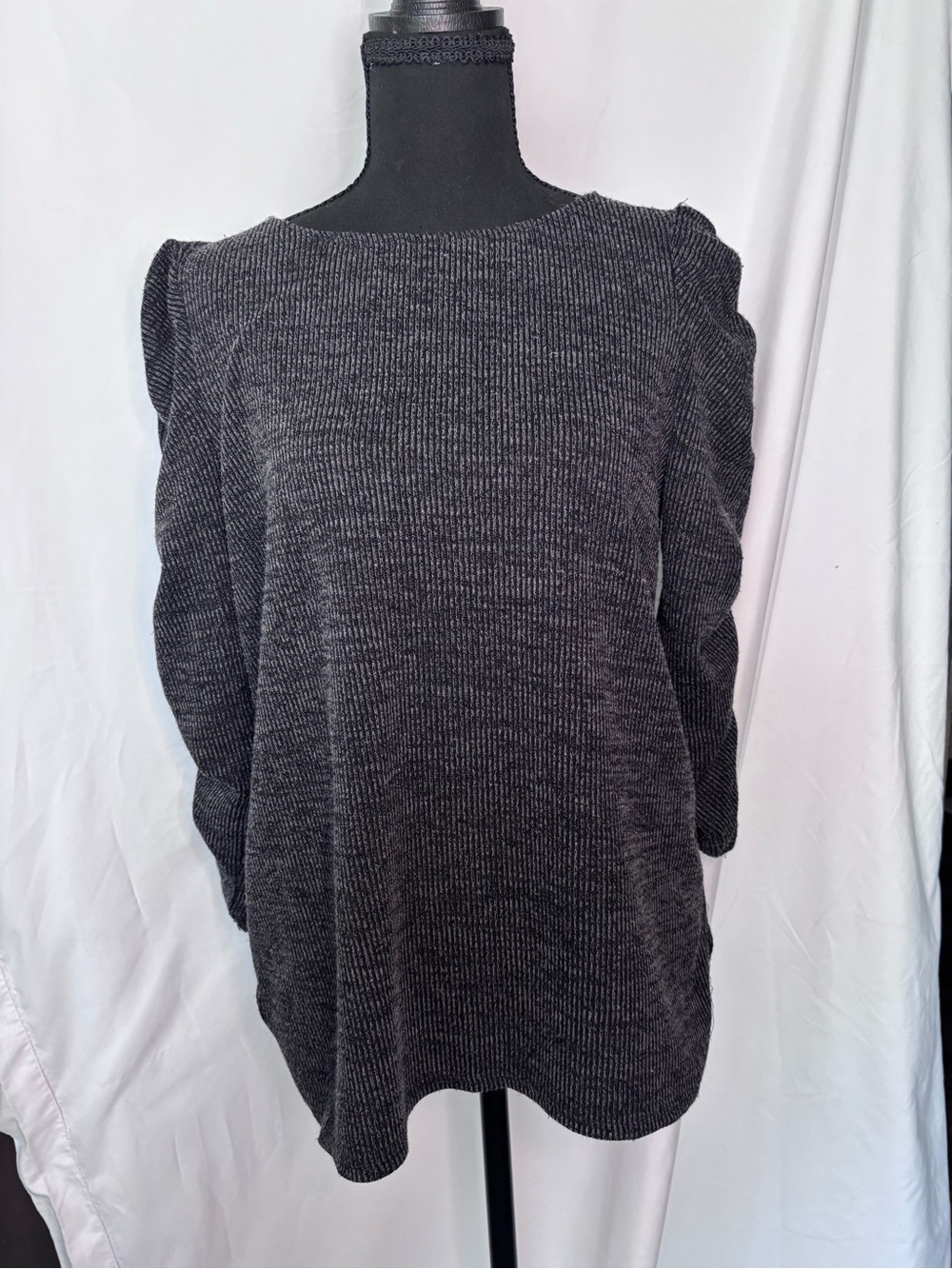 Max Studio Charcoal Ribbed Puff-Sleeve Crew Neck Sweater